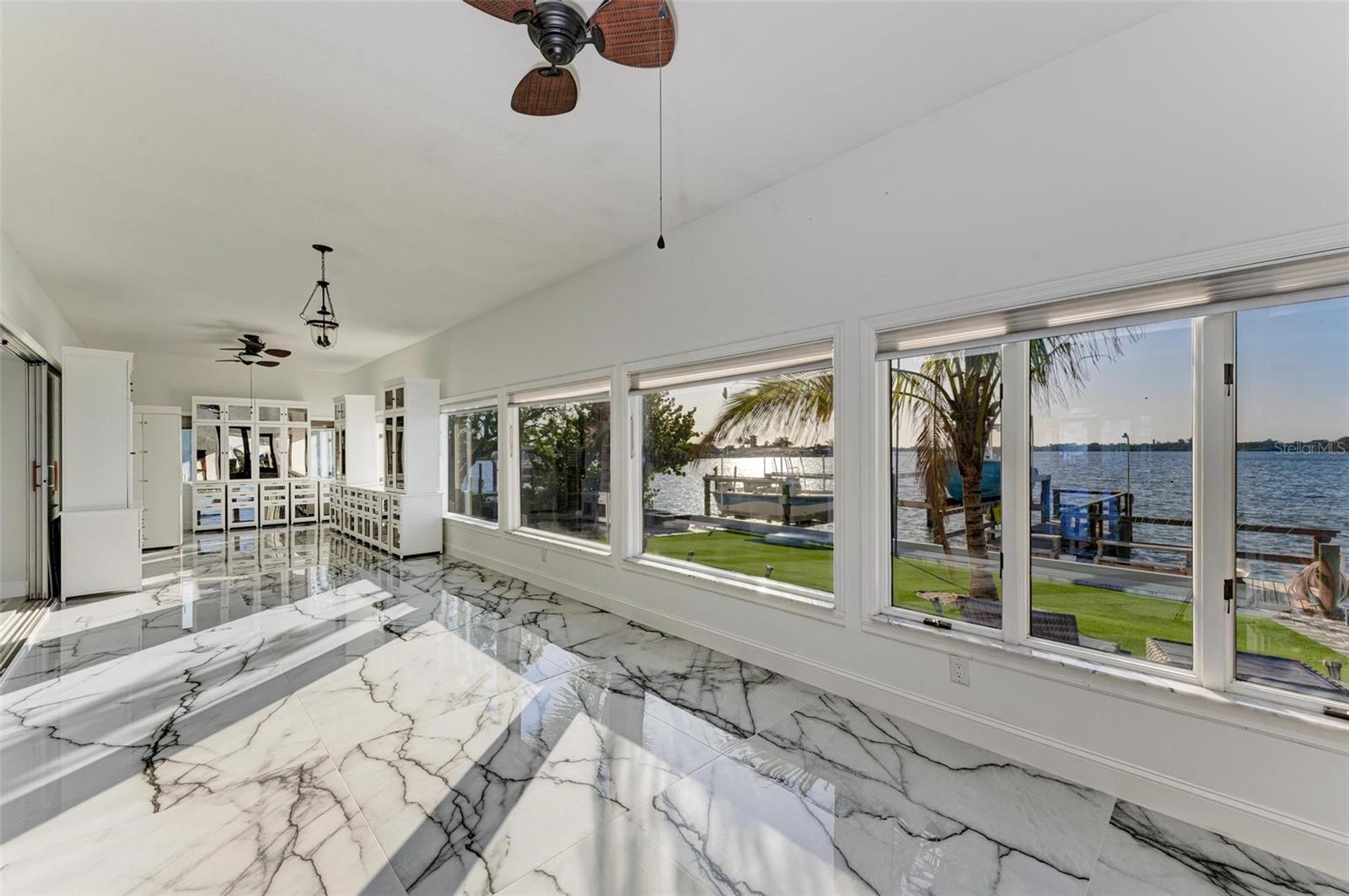 Image 20 of 45 For 5207 Bay State Road