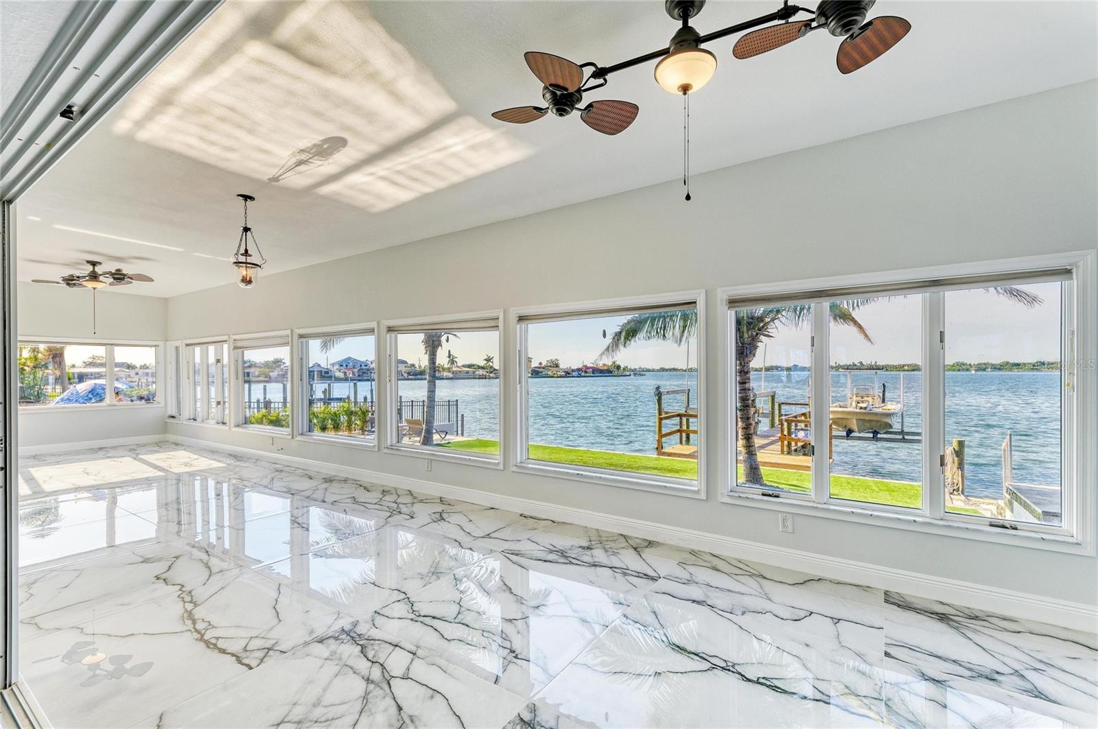 Image 21 of 45 For 5207 Bay State Road