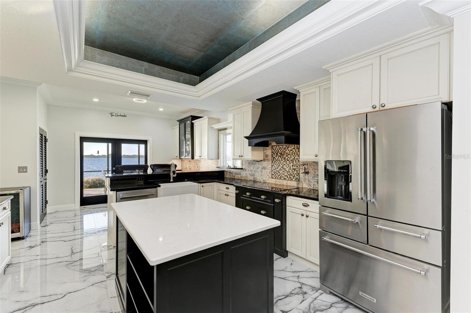 Image 32 of 45 For 5207 Bay State Road