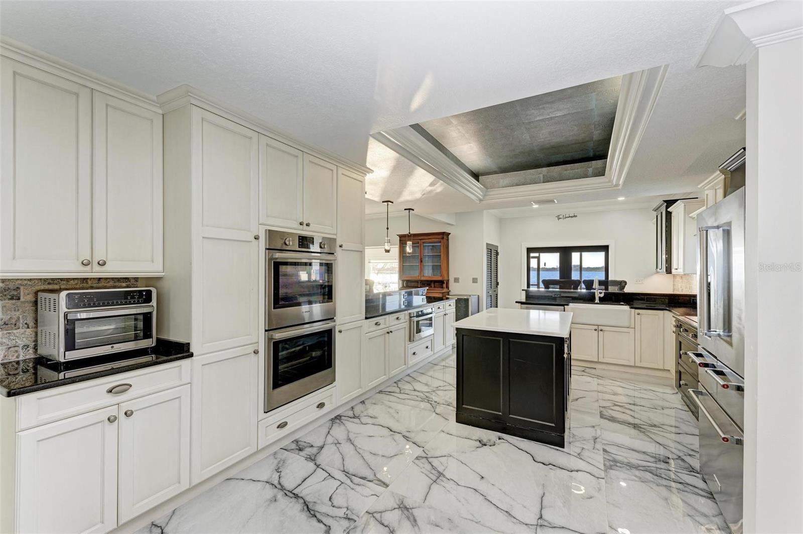 Image 33 of 45 For 5207 Bay State Road