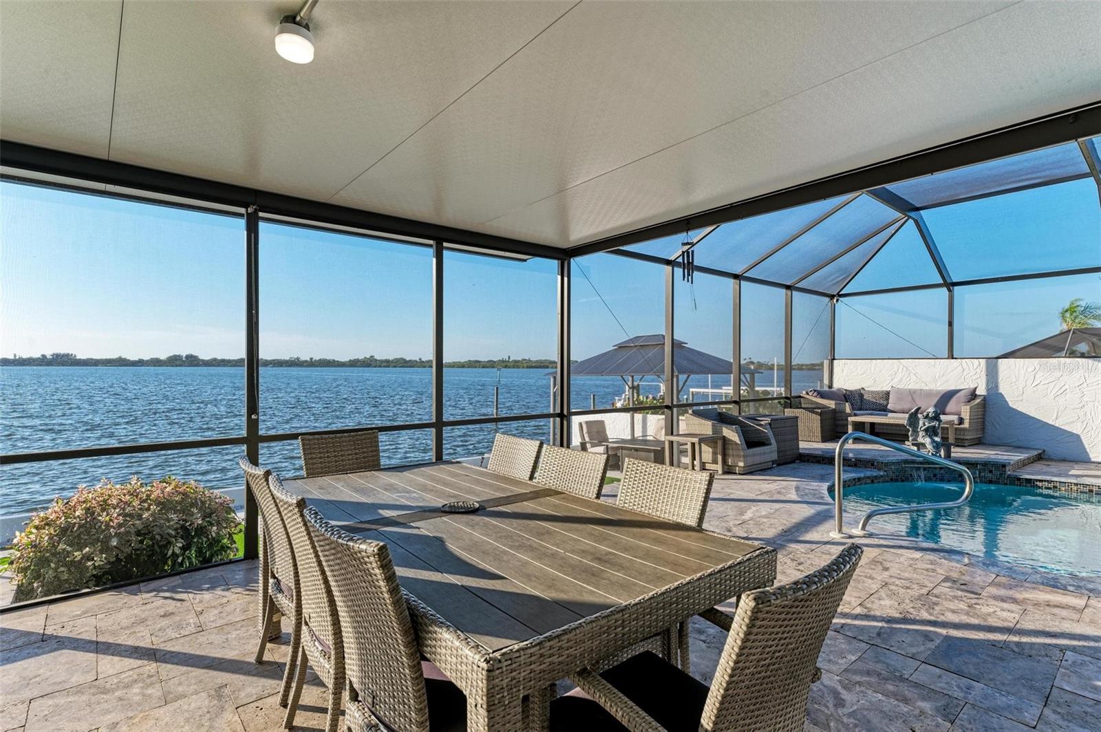 Image 37 of 45 For 5207 Bay State Road