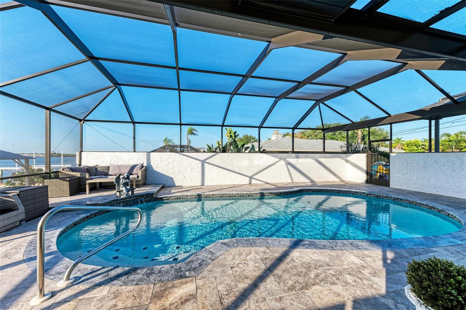 Image 39 of 45 For 5207 Bay State Road