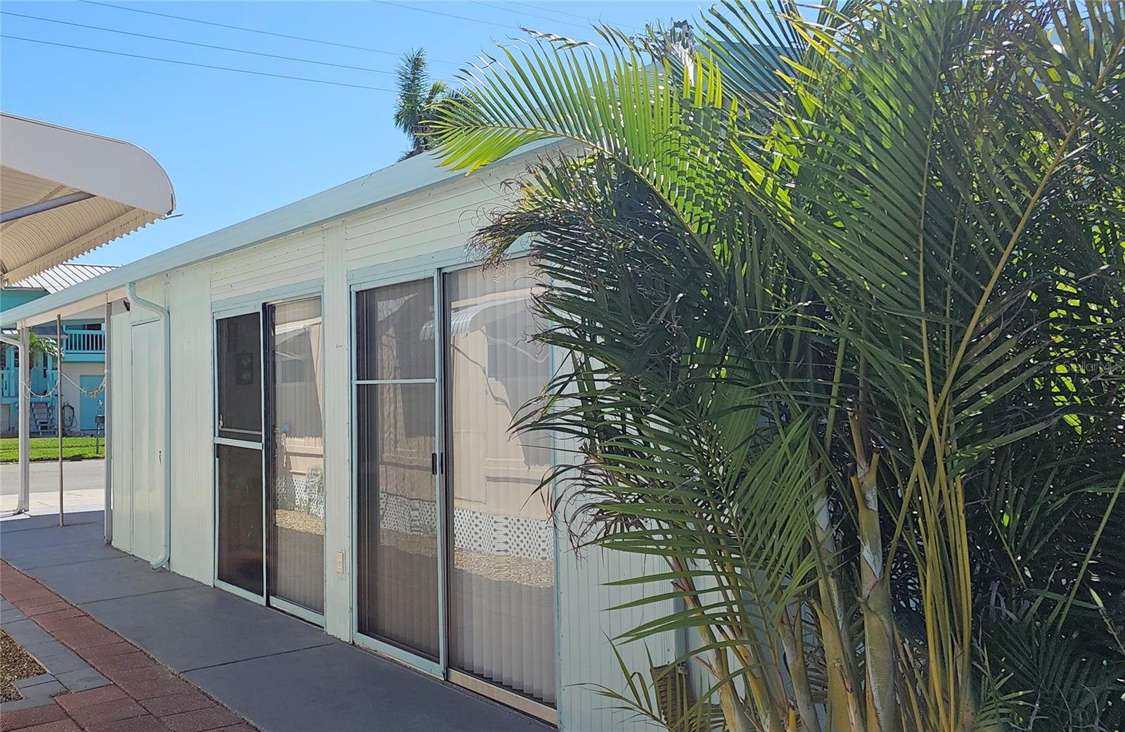 Image 18 of 29 For 10315 Cortez Road W 28-1