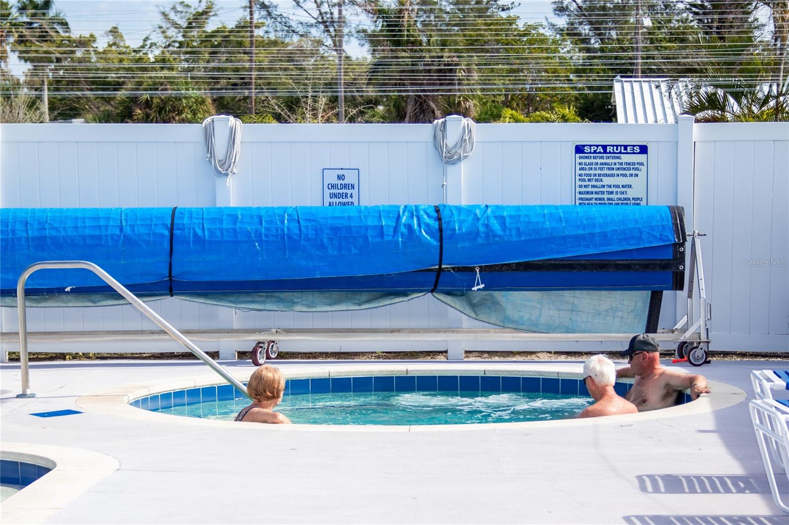 Image 23 of 29 For 10315 Cortez Road W 28-1