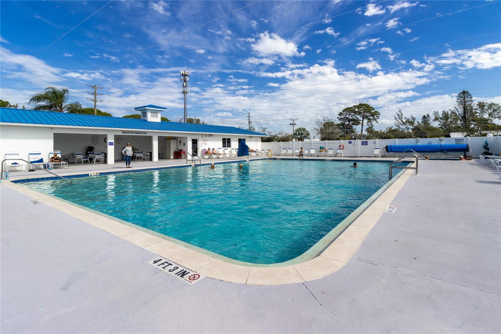 Image 26 of 29 For 10315 Cortez Road W 28-1