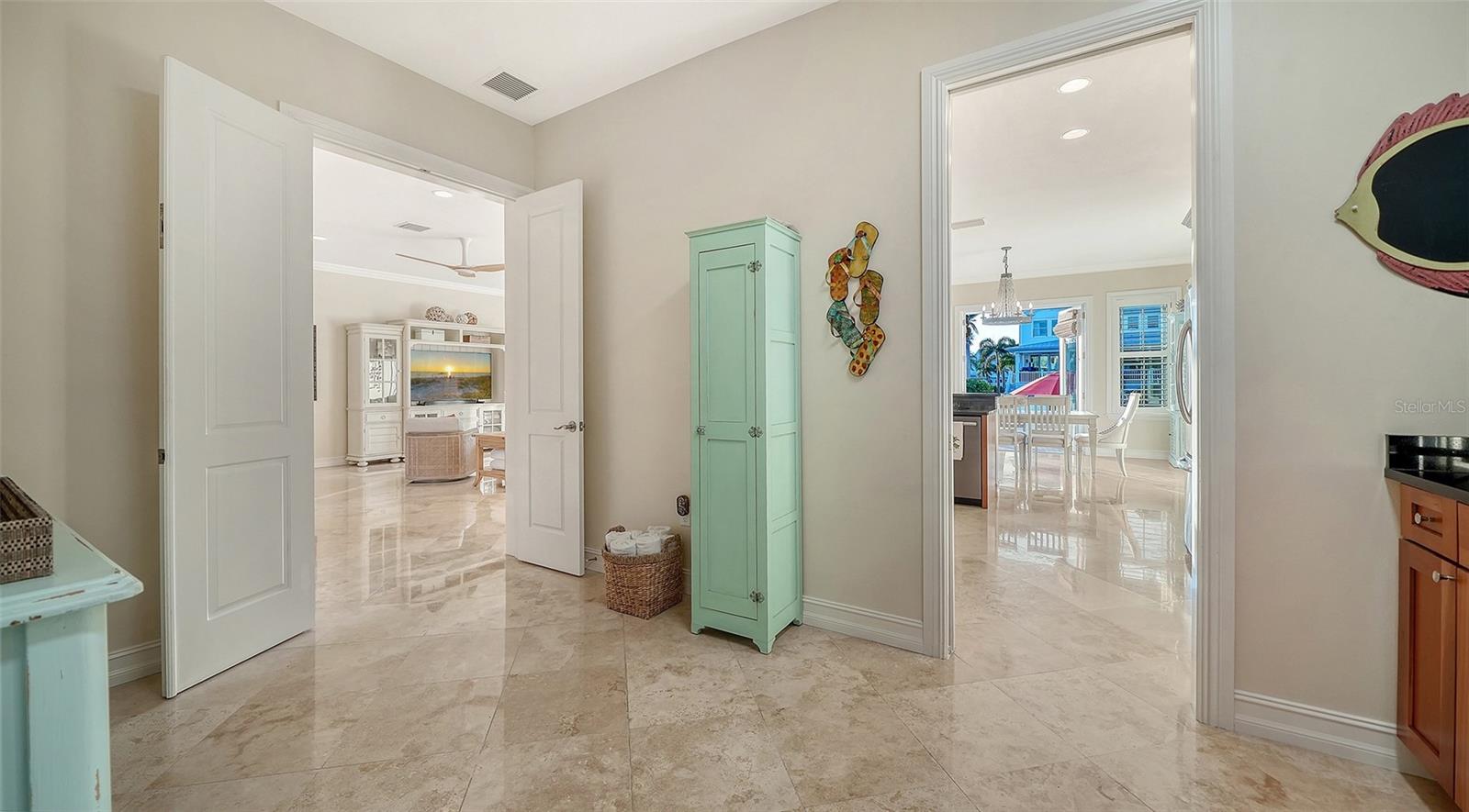 Image 45 of 91 For 605 Point Drive