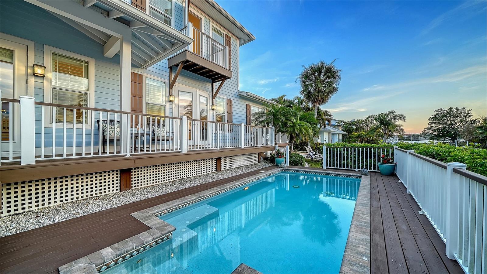 Image 74 of 91 For 605 Point Drive