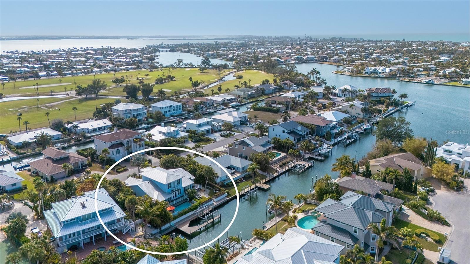 Image 90 of 91 For 605 Point Drive