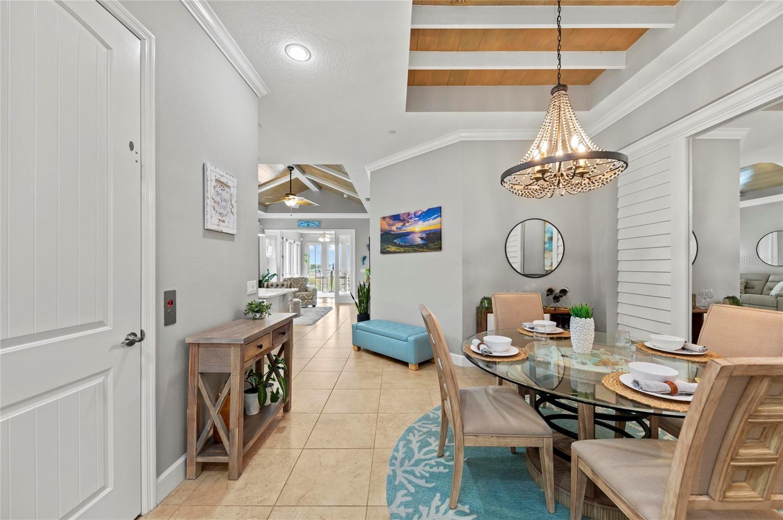 Image 11 of 100 For 226 Sapphire Lake Drive 201