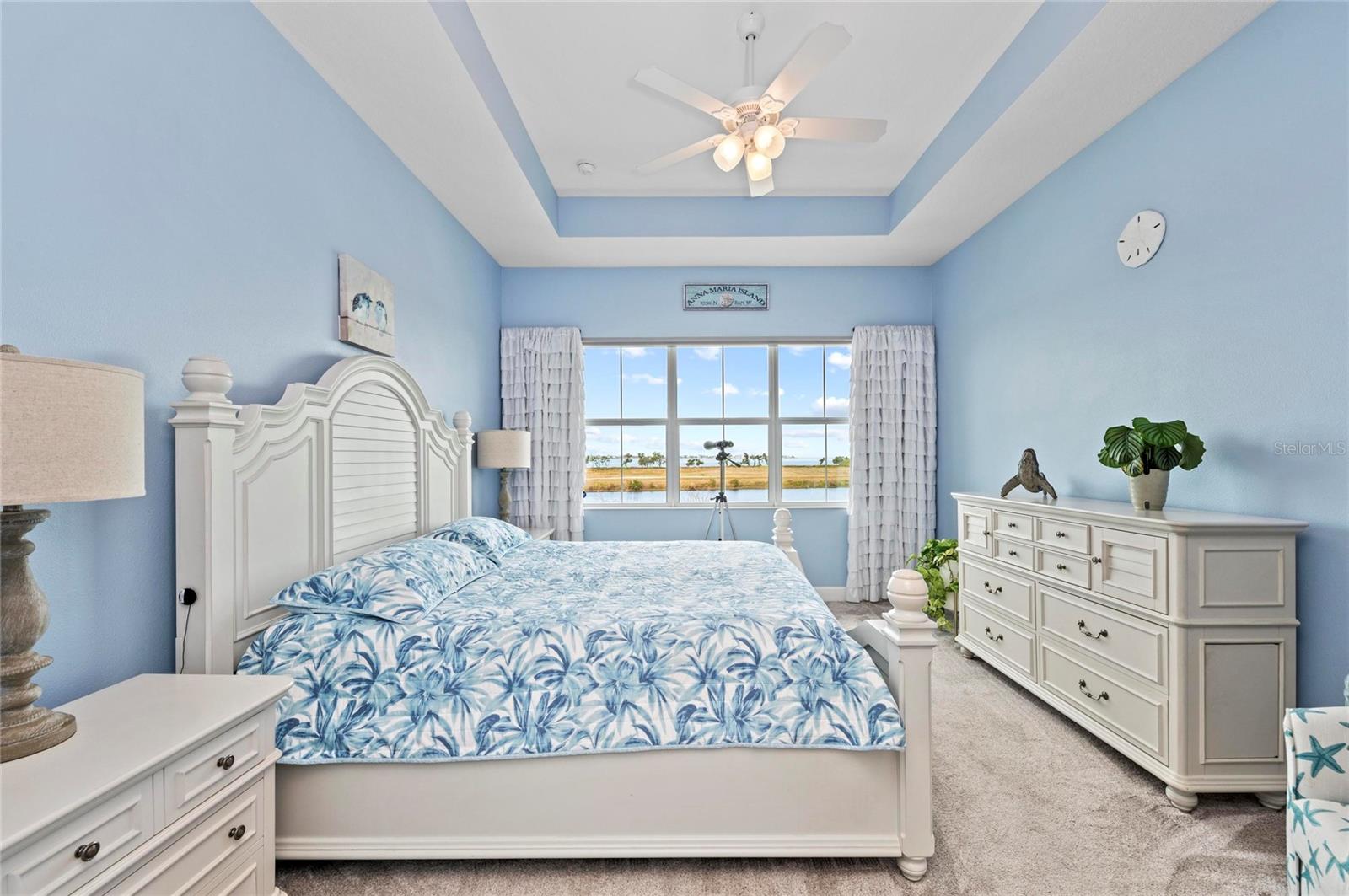 Image 36 of 100 For 226 Sapphire Lake Drive 201