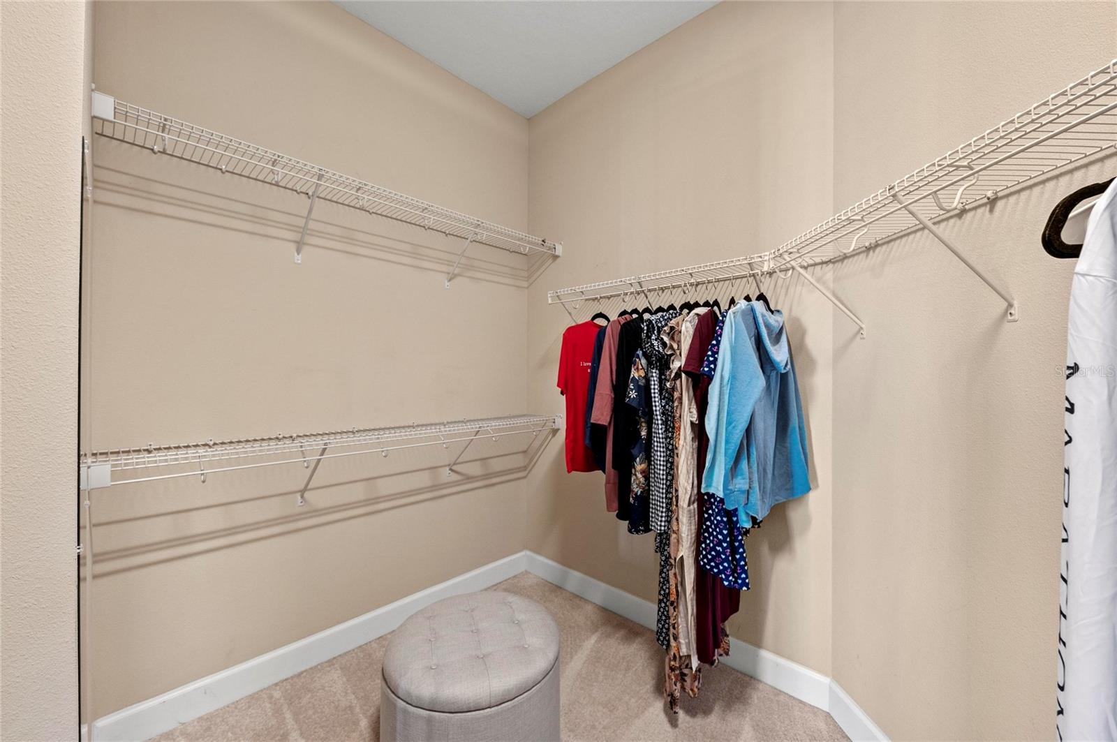 Image 45 of 100 For 226 Sapphire Lake Drive 201