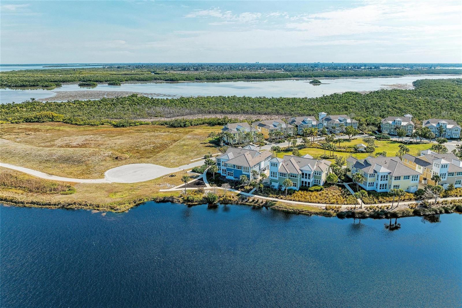 Image 57 of 100 For 226 Sapphire Lake Drive 201