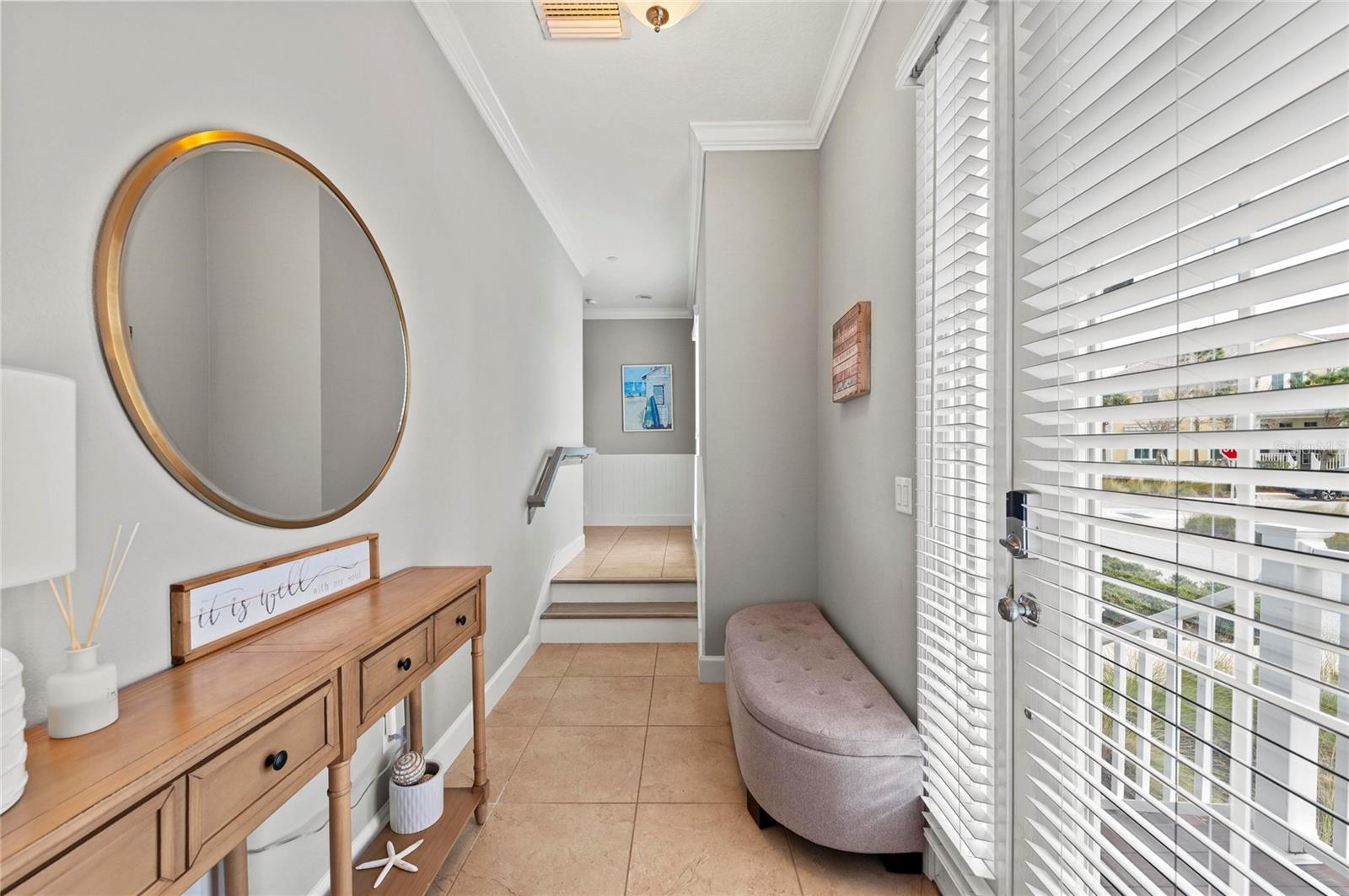 Image 8 of 100 For 226 Sapphire Lake Drive 201