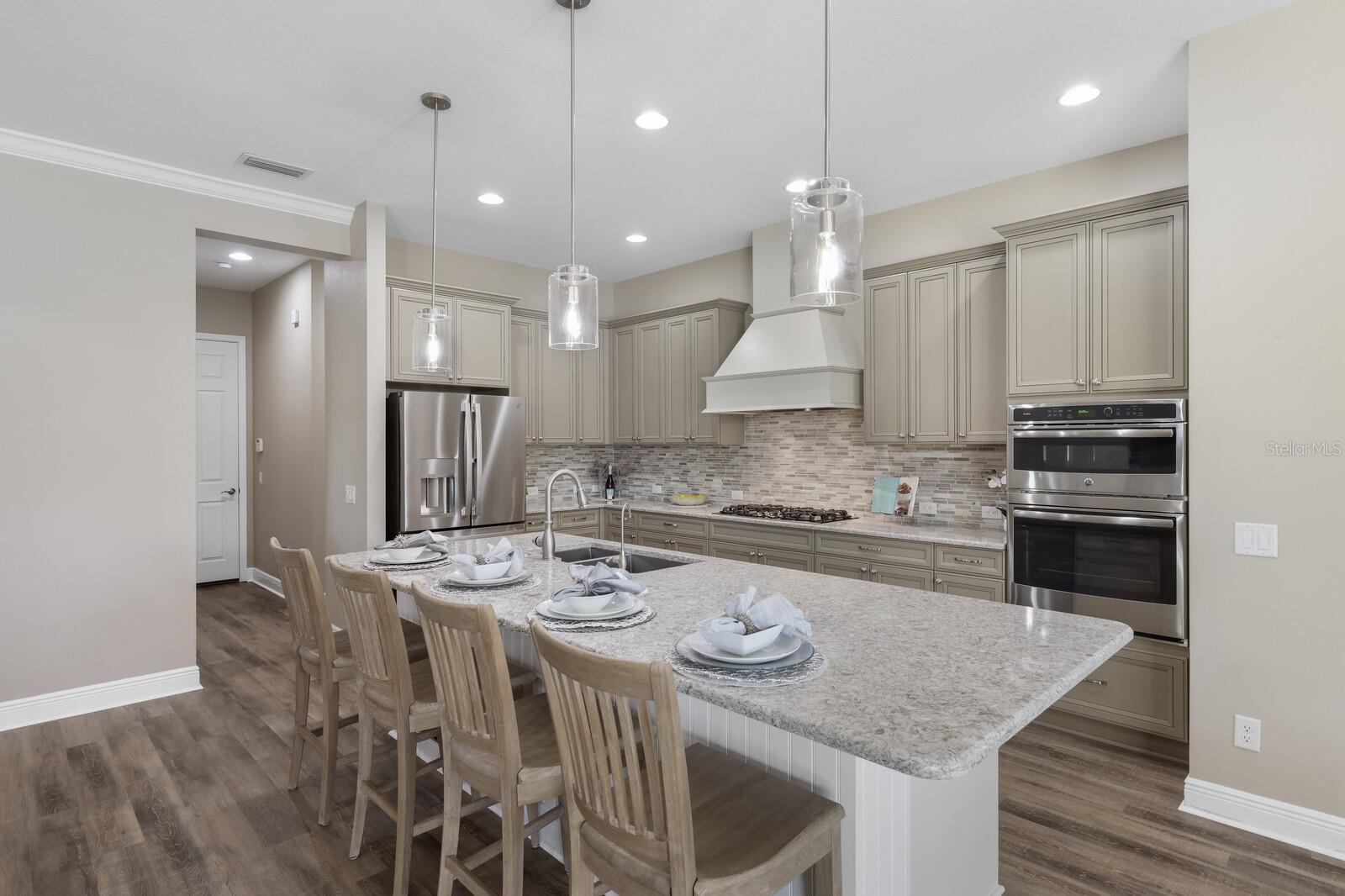 Image 10 of 72 For 569 Mast Drive