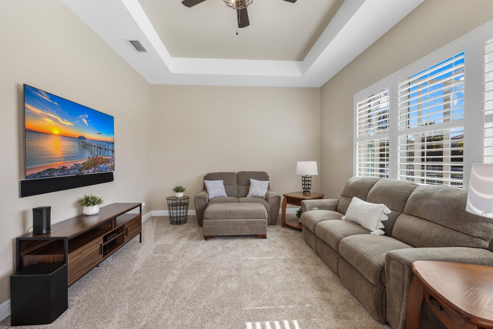 Image 28 of 72 For 569 Mast Drive