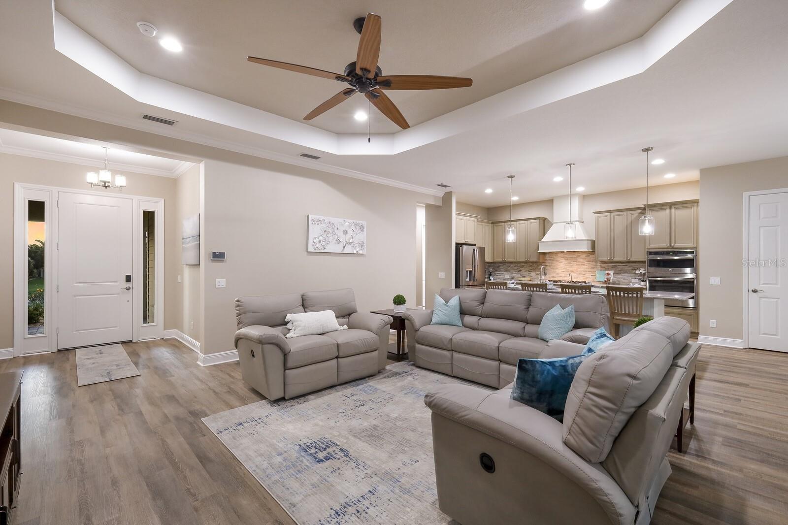 Image 46 of 72 For 569 Mast Drive