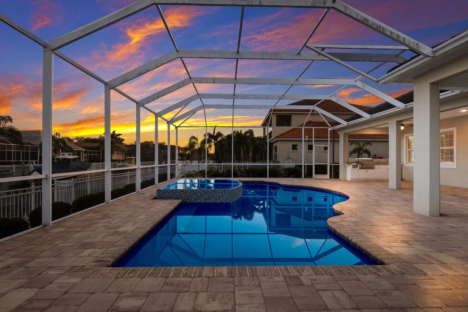 Image 63 of 72 For 569 Mast Drive