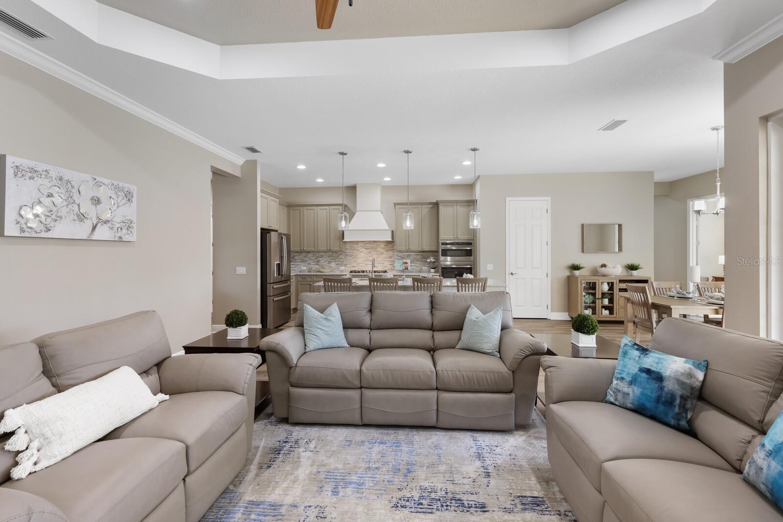 Image 9 of 72 For 569 Mast Drive