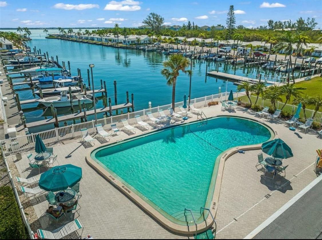 Image 6 of 6 For 676 El Centro