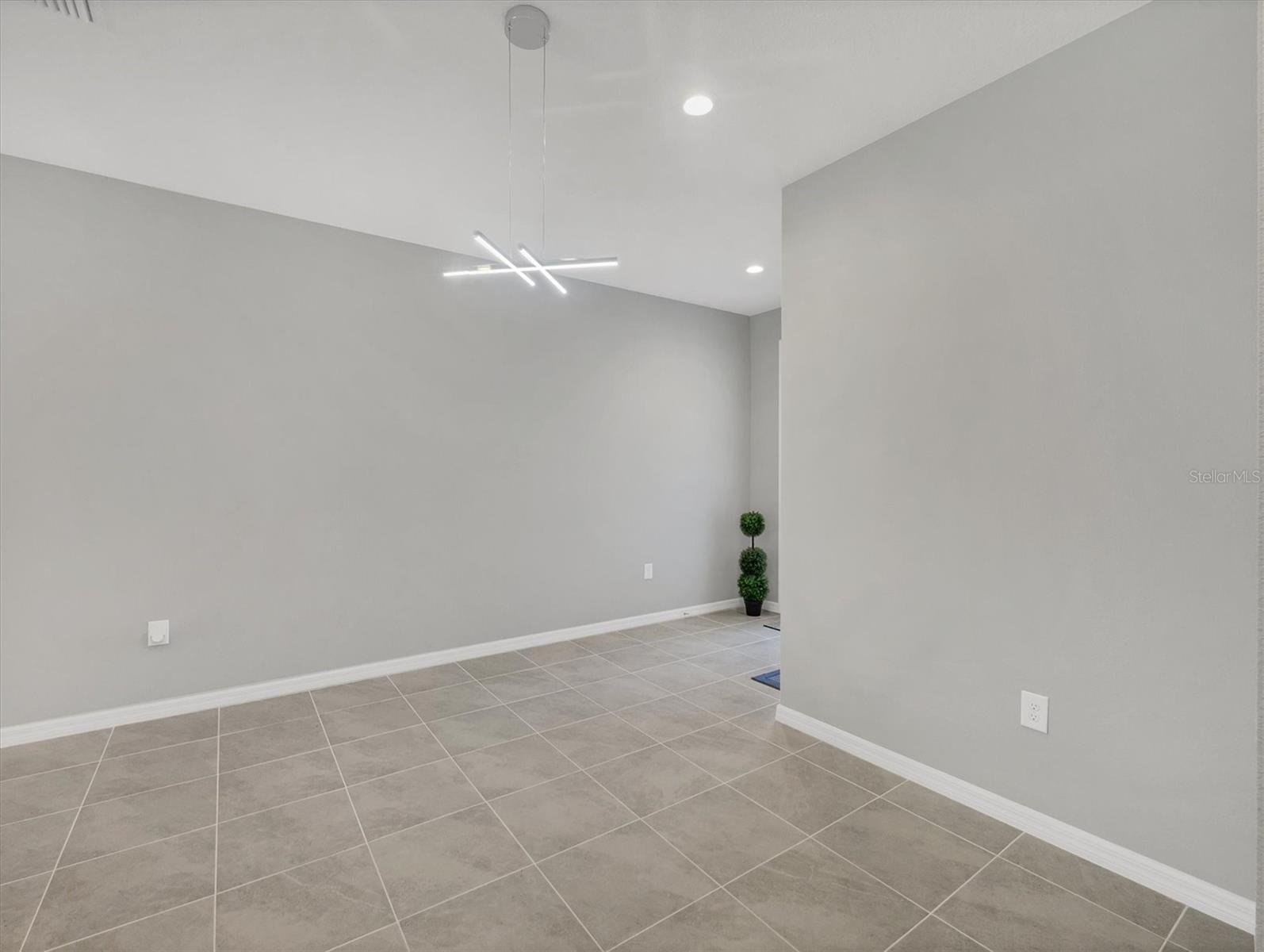 Image 11 of 66 For 6212 Dry Tortugas Drive