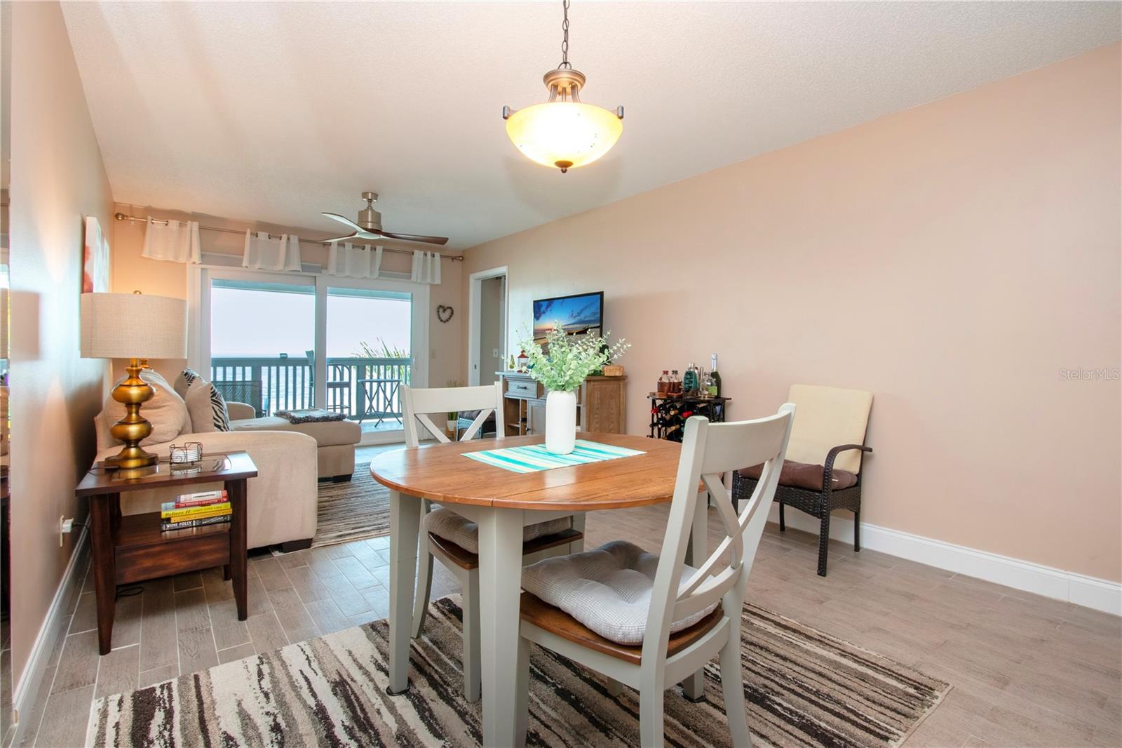 Image 12 of 43 For 802 Bahia Del Sol Drive 6