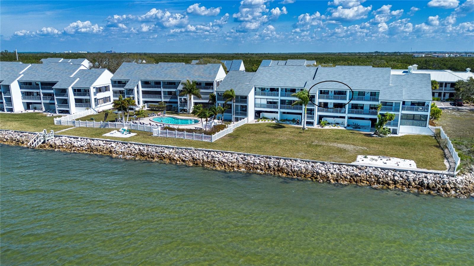 Image 5 of 43 For 802 Bahia Del Sol Drive 6