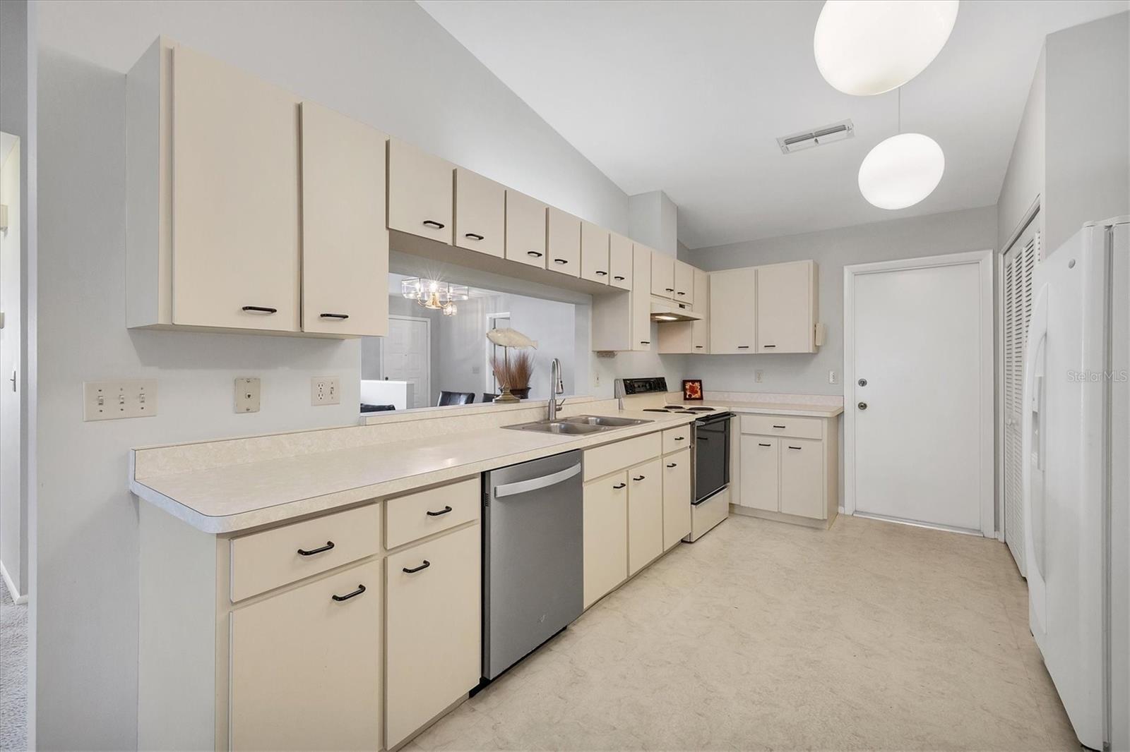 Image 11 of 63 For Address Not Provided