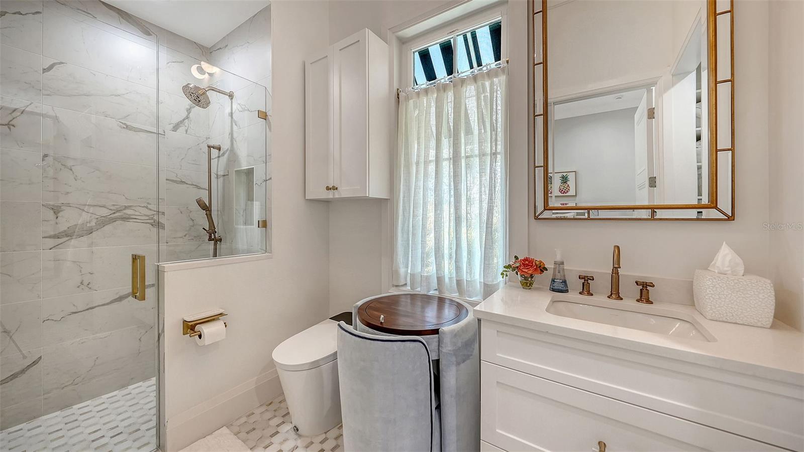 Image 28 of 40 For 1621 Bay Point Court