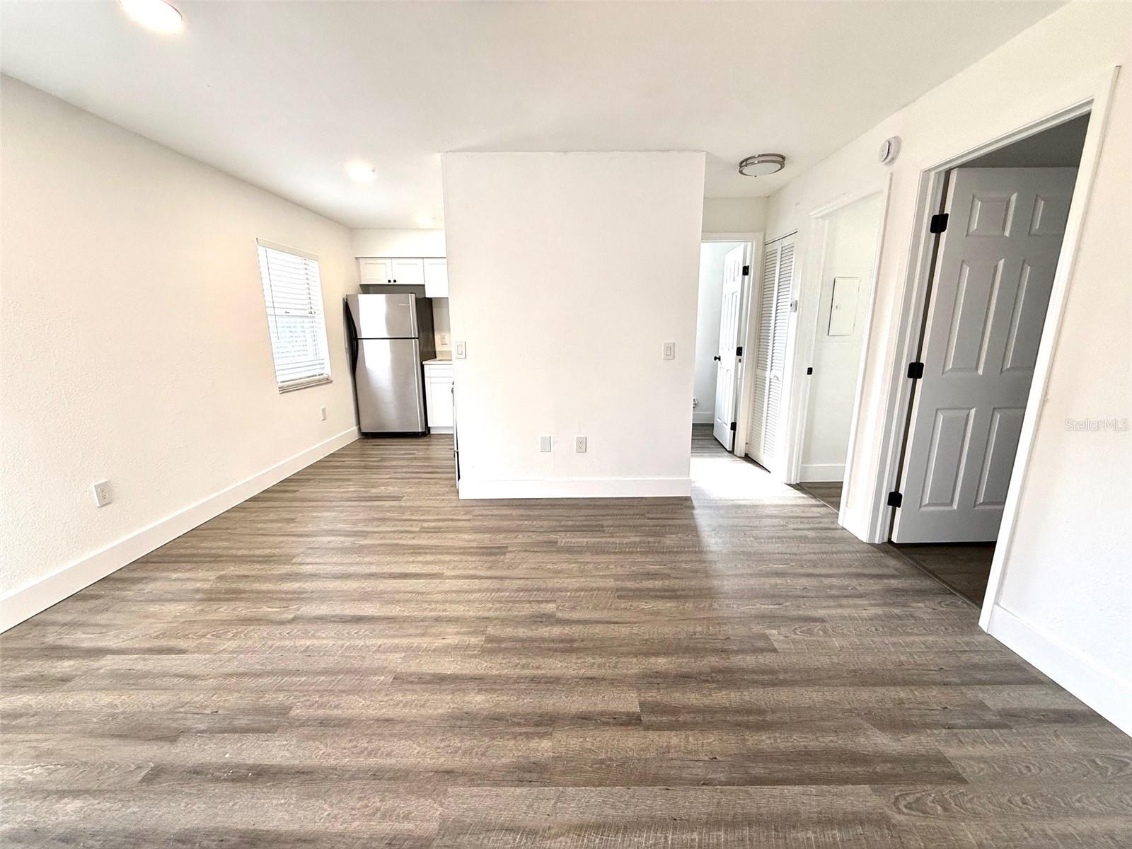 Image 4 of 16 For 1415 24th Street E