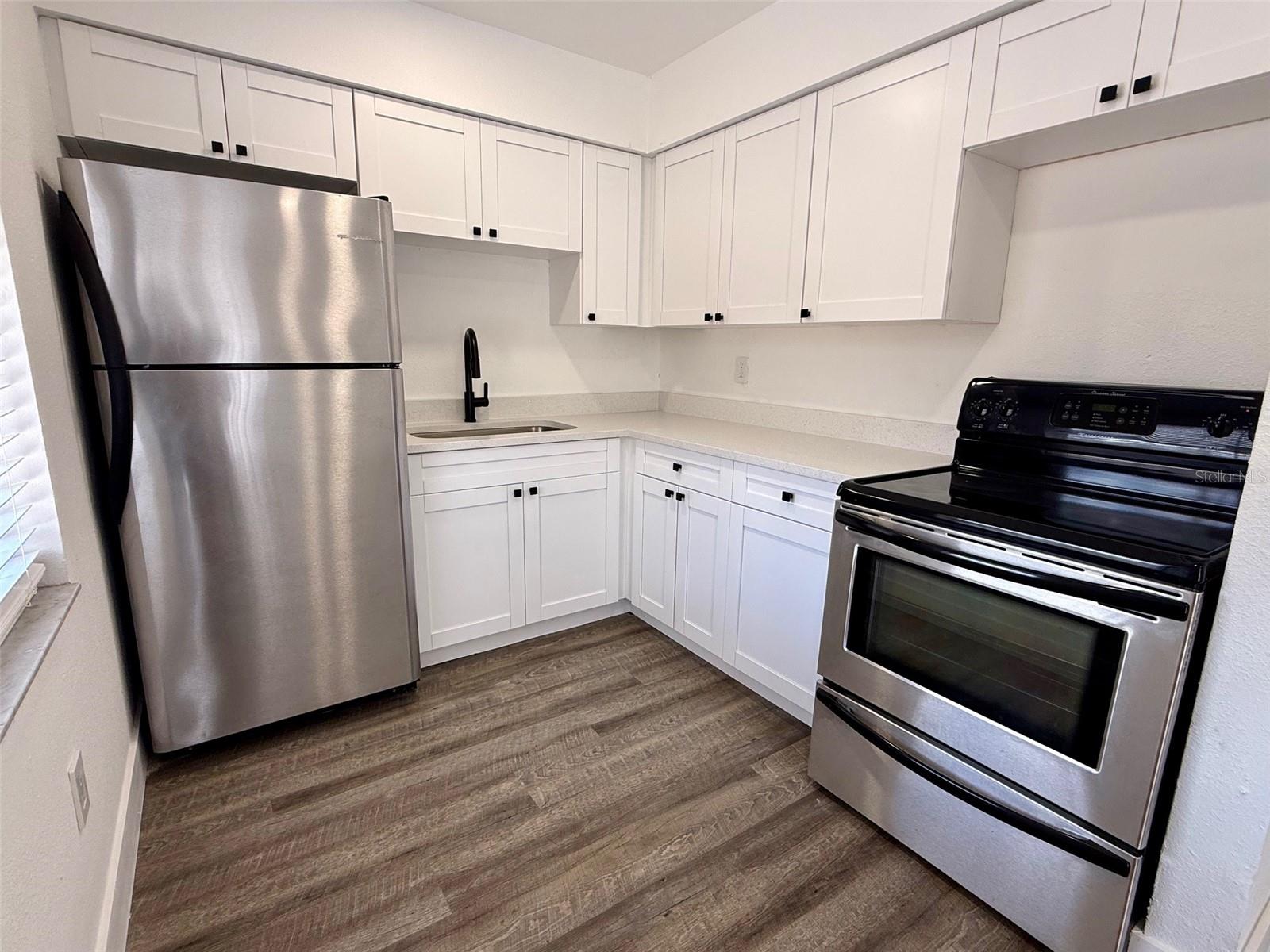 Image 7 of 16 For 1415 24th Street E