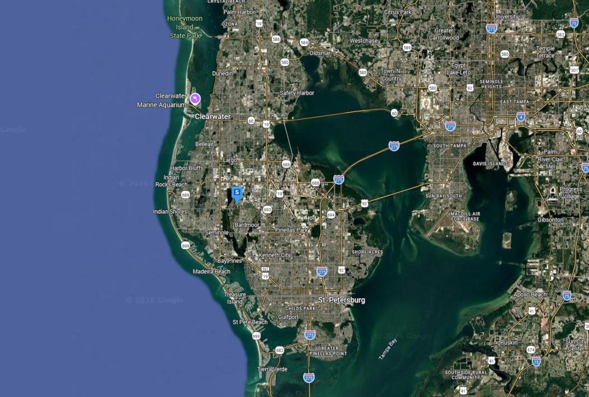 Listing photo id 4 for 10486 Myrtle Oak Lane