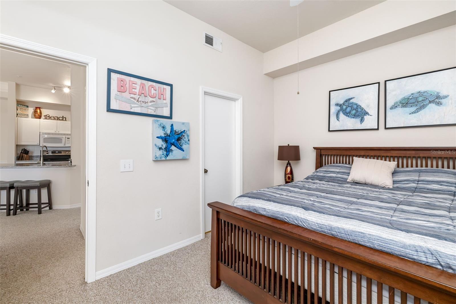 Image 21 of 39 For 5134 Northridge Road 309