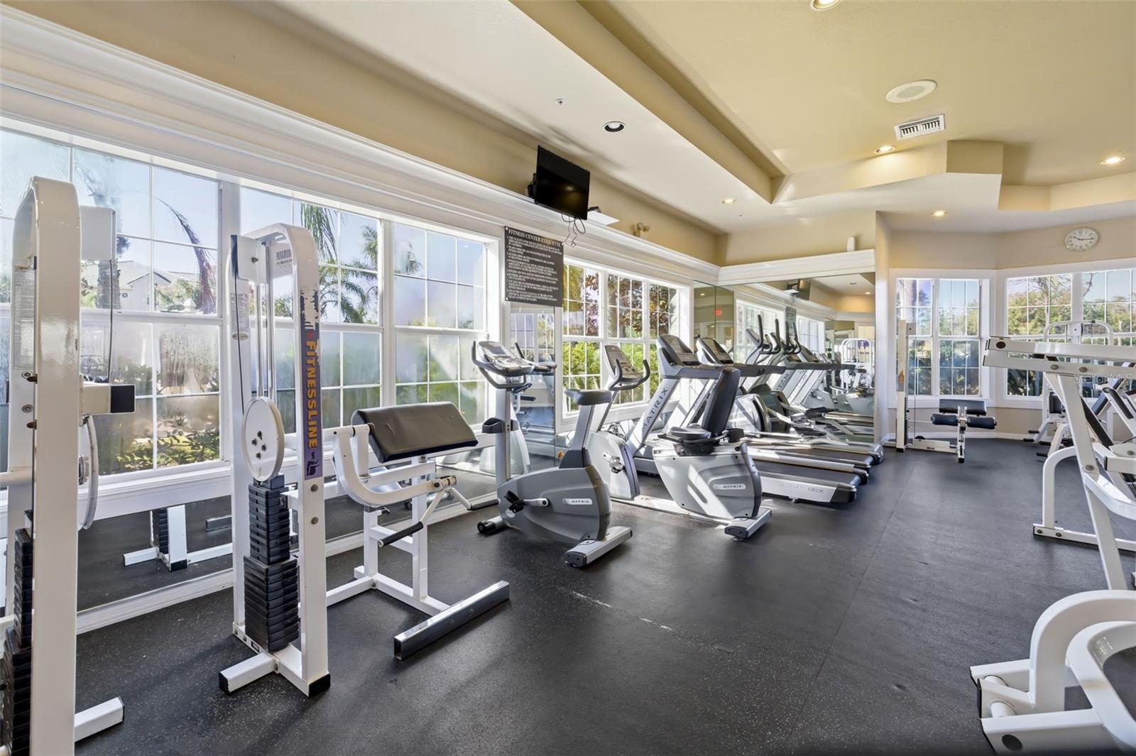 Image 32 of 39 For 5134 Northridge Road 309