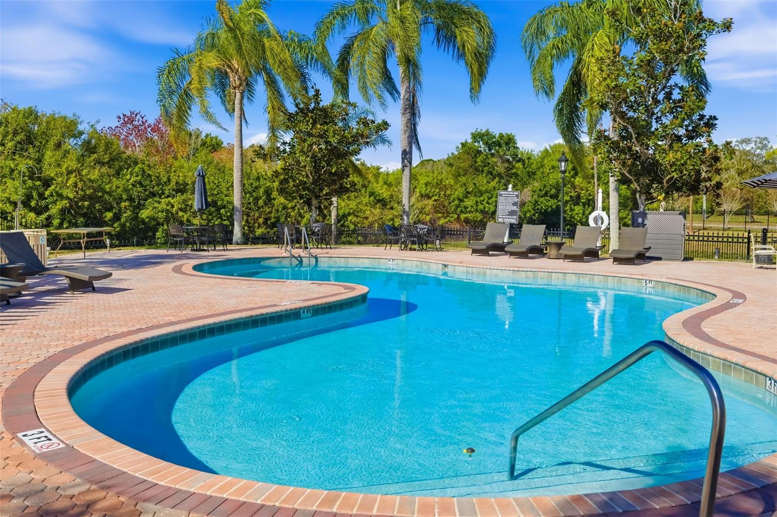 Image 34 of 39 For 5134 Northridge Road 309