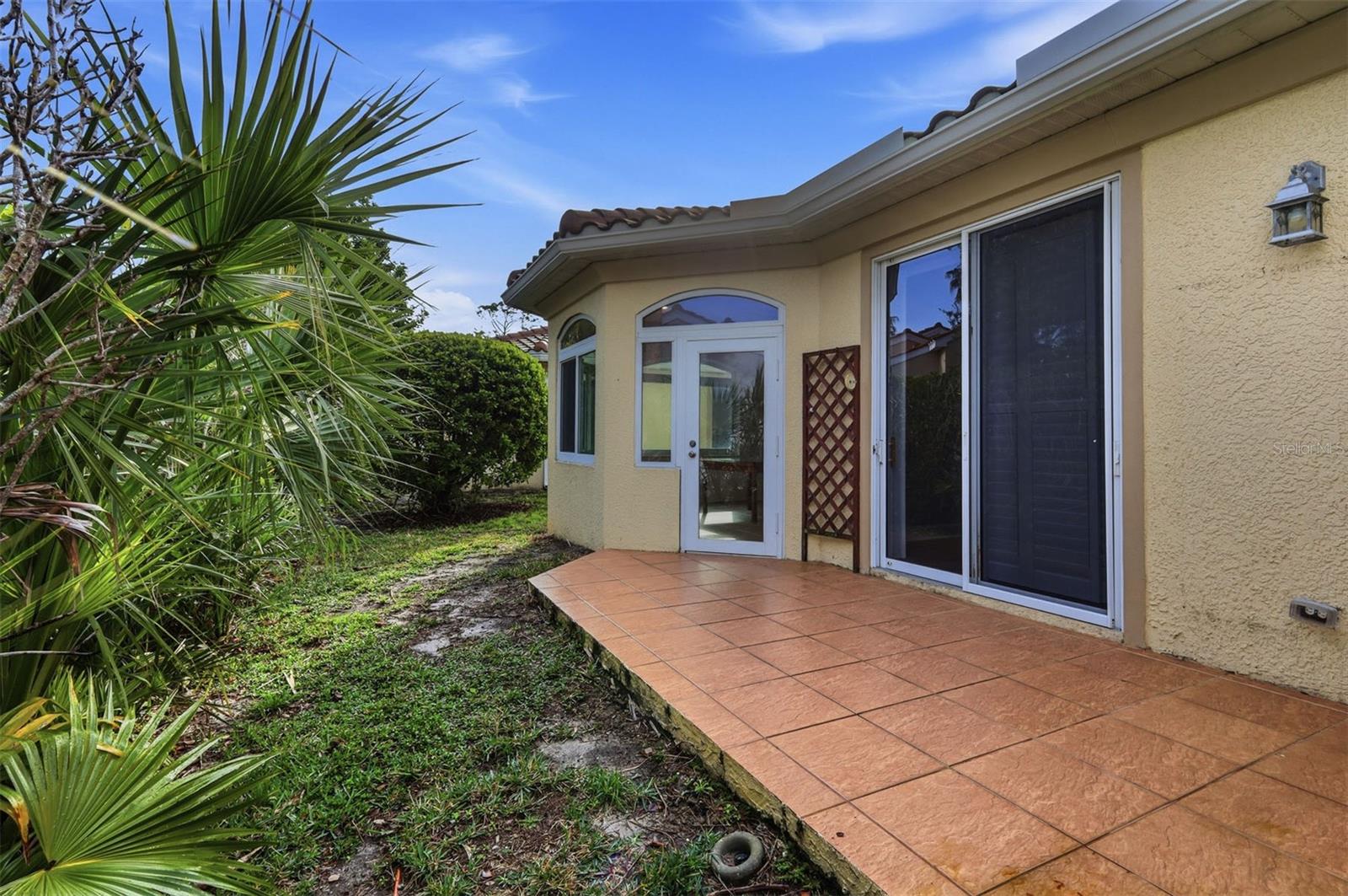 Image 31 of 58 For 1140 Beachcomber Court 11