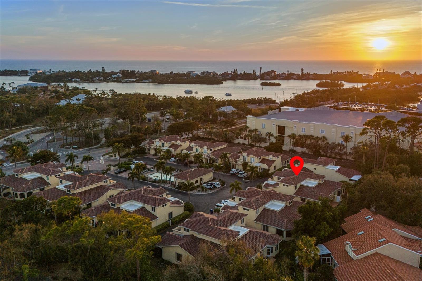 Image 34 of 58 For 1140 Beachcomber Court 11