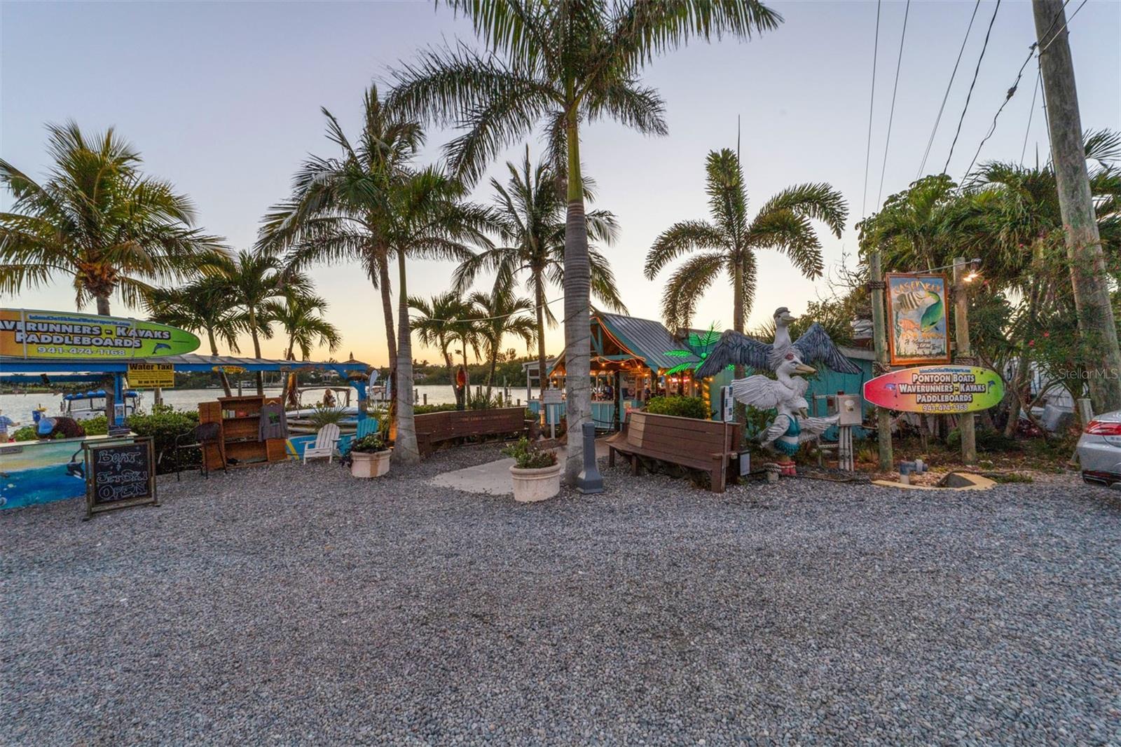 Image 48 of 58 For 1140 Beachcomber Court 11