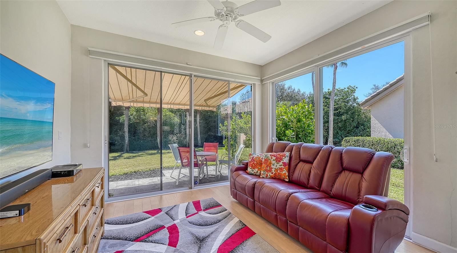 Image 12 of 76 For 3782 Amapola Lane