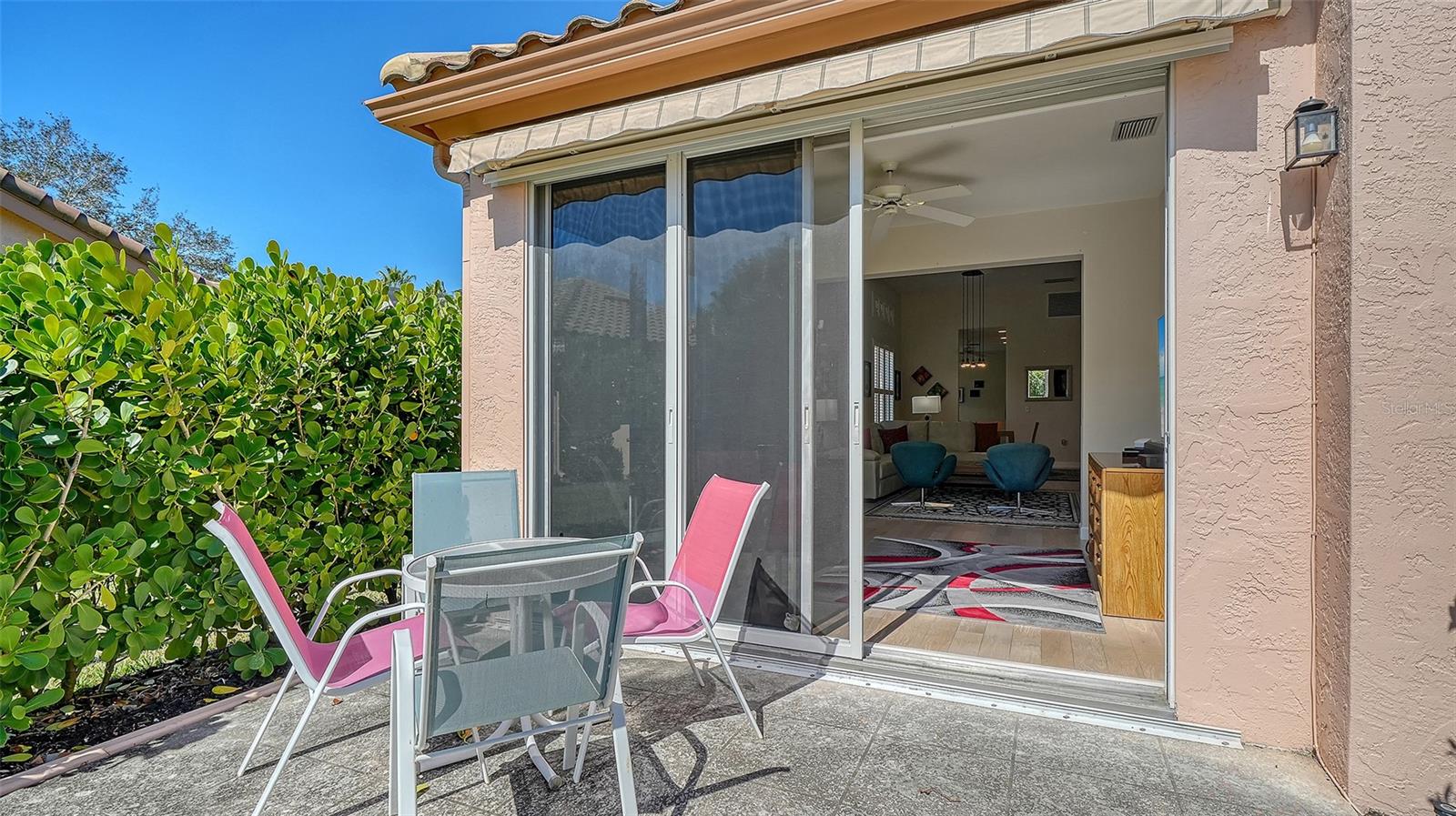 Image 19 of 76 For 3782 Amapola Lane