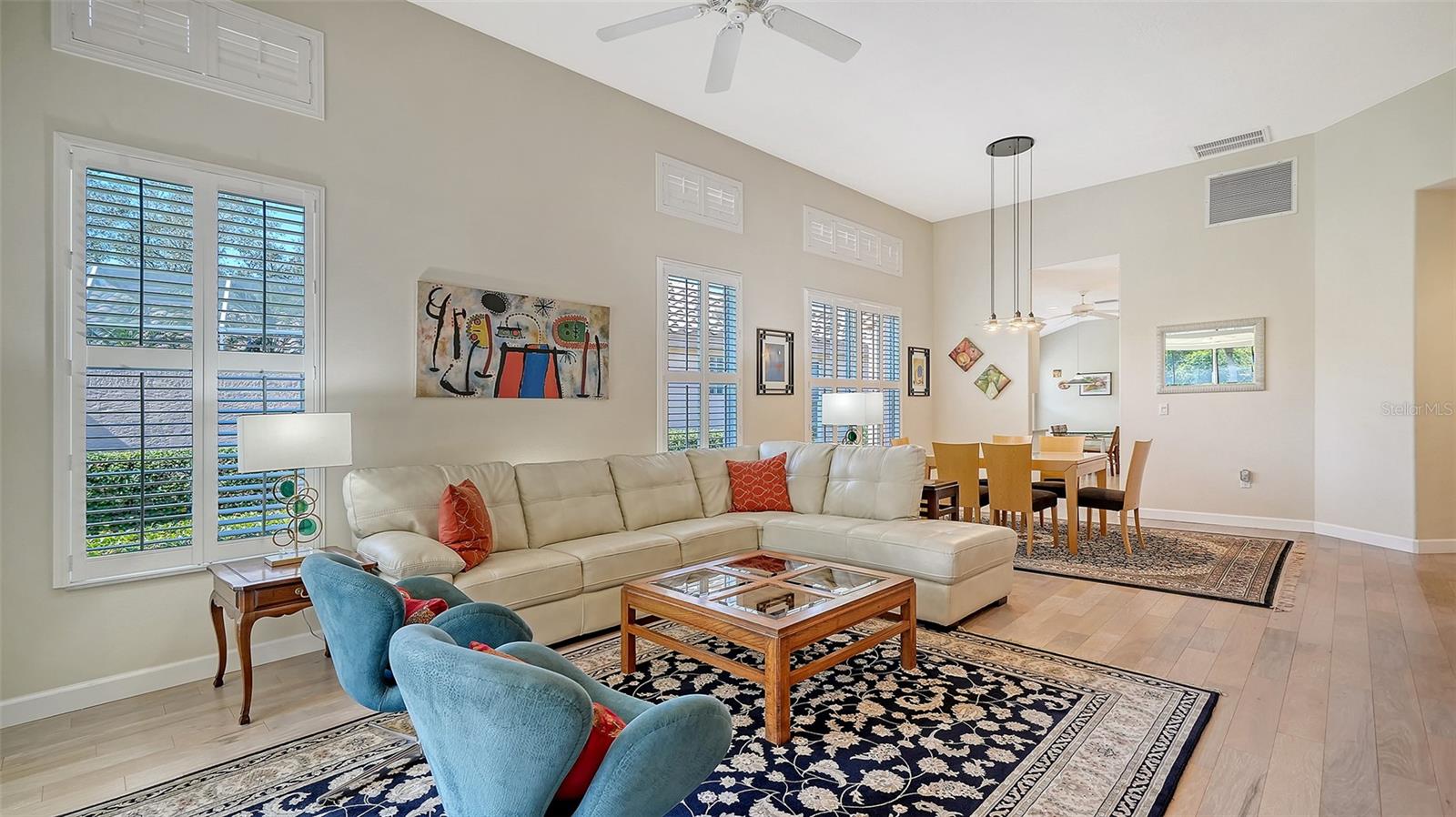 Image 23 of 76 For 3782 Amapola Lane