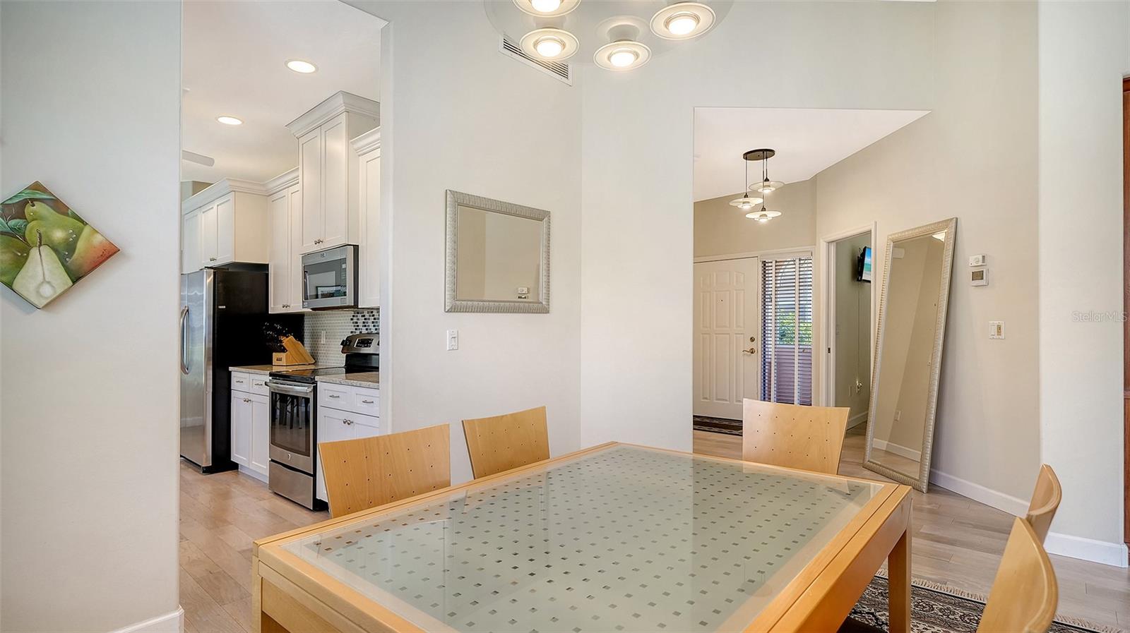 Image 25 of 76 For 3782 Amapola Lane