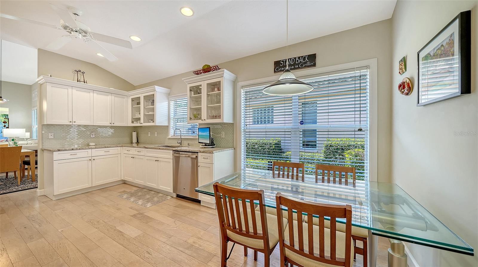 Image 29 of 76 For 3782 Amapola Lane