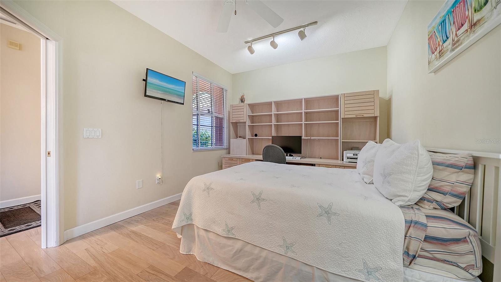 Image 41 of 76 For 3782 Amapola Lane