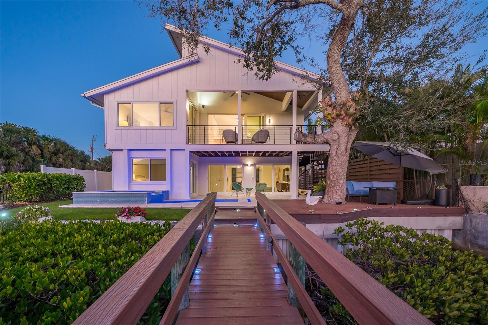 Image 2 of 84 For 4938 Commonwealth Drive