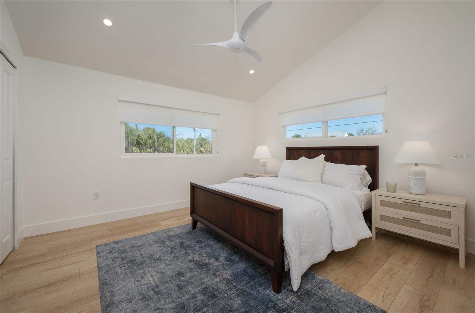 Image 23 of 84 For 4938 Commonwealth Drive