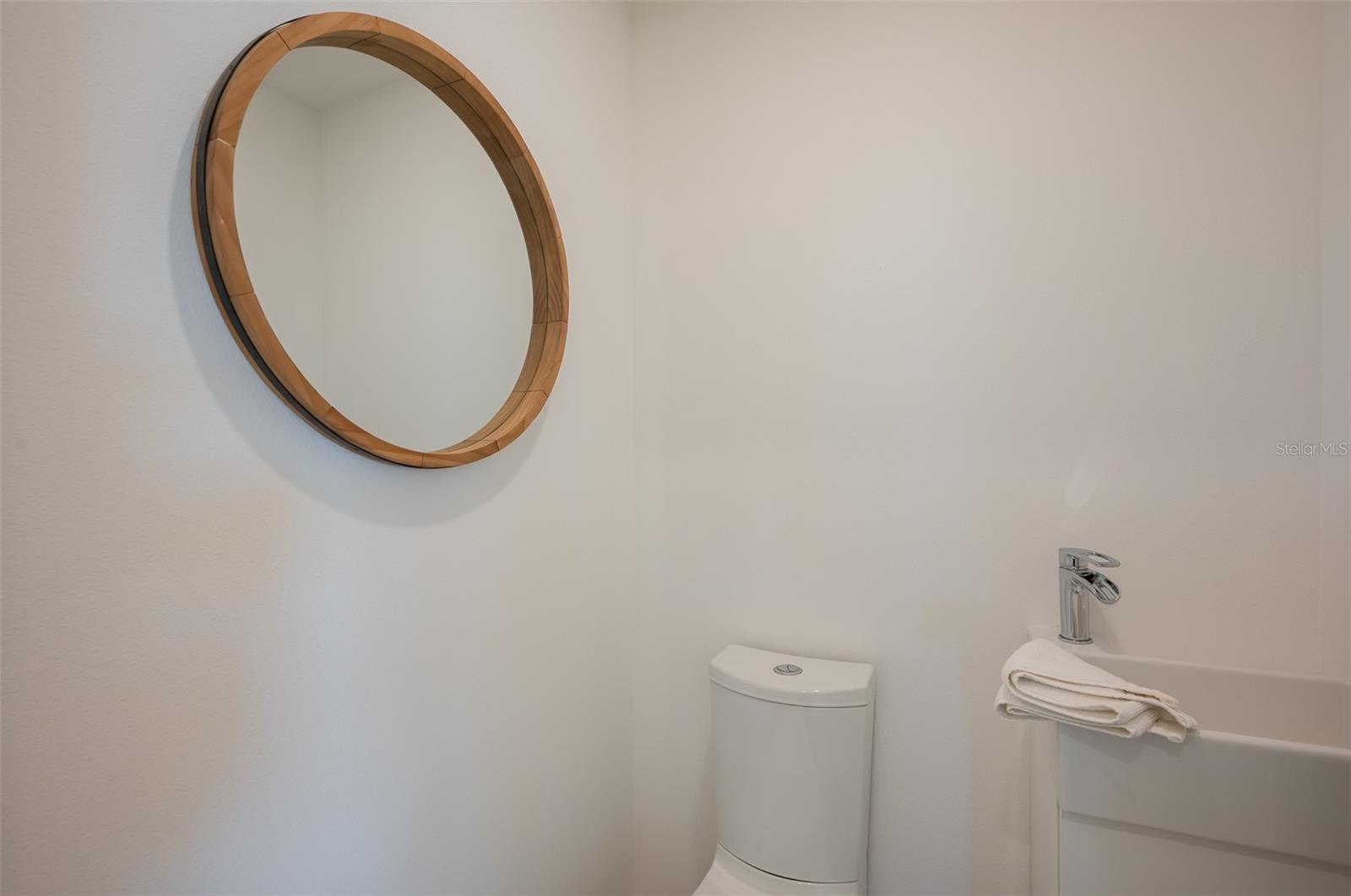 Image 26 of 84 For 4938 Commonwealth Drive