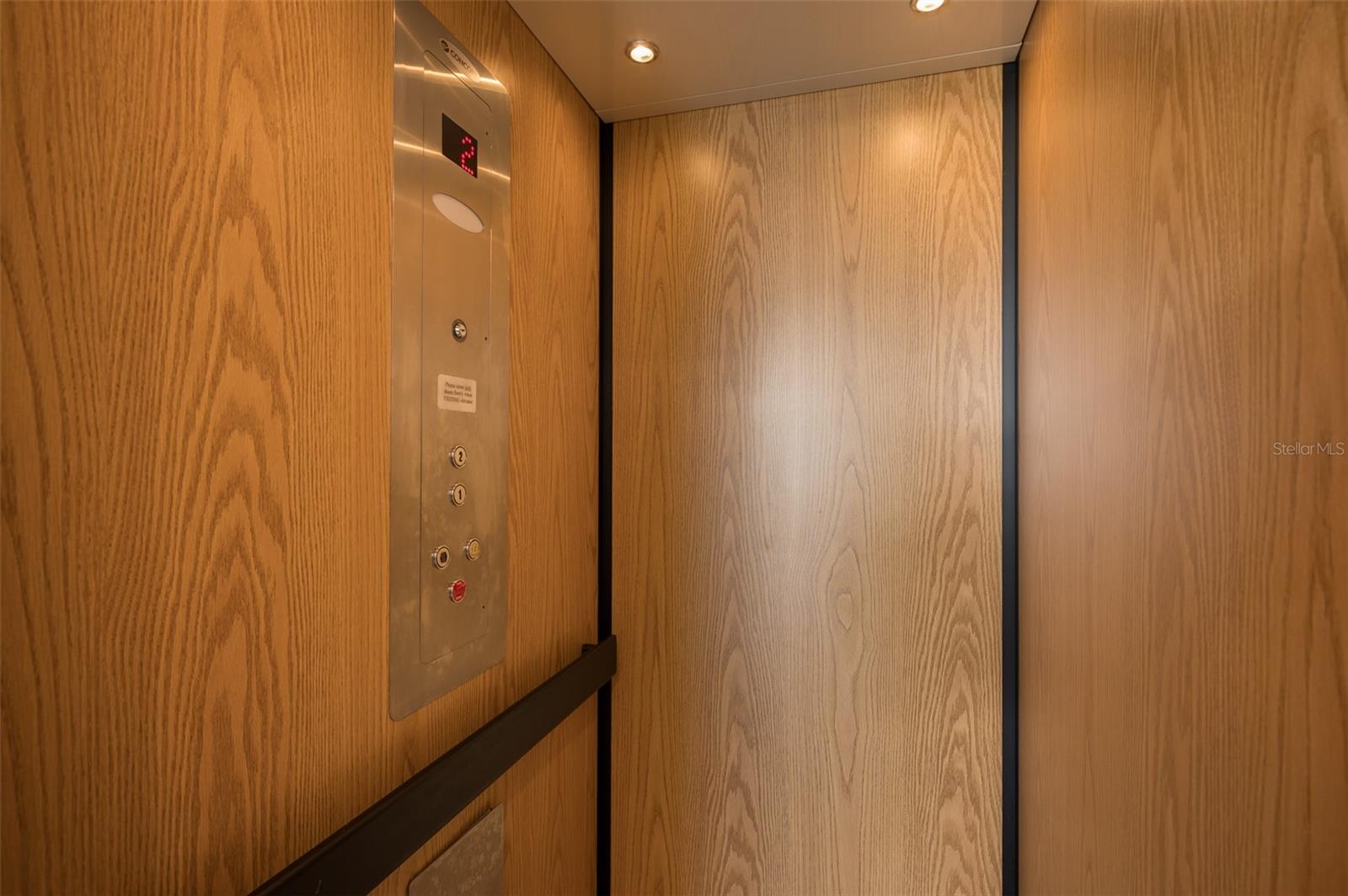 Image 29 of 84 For 4938 Commonwealth Drive