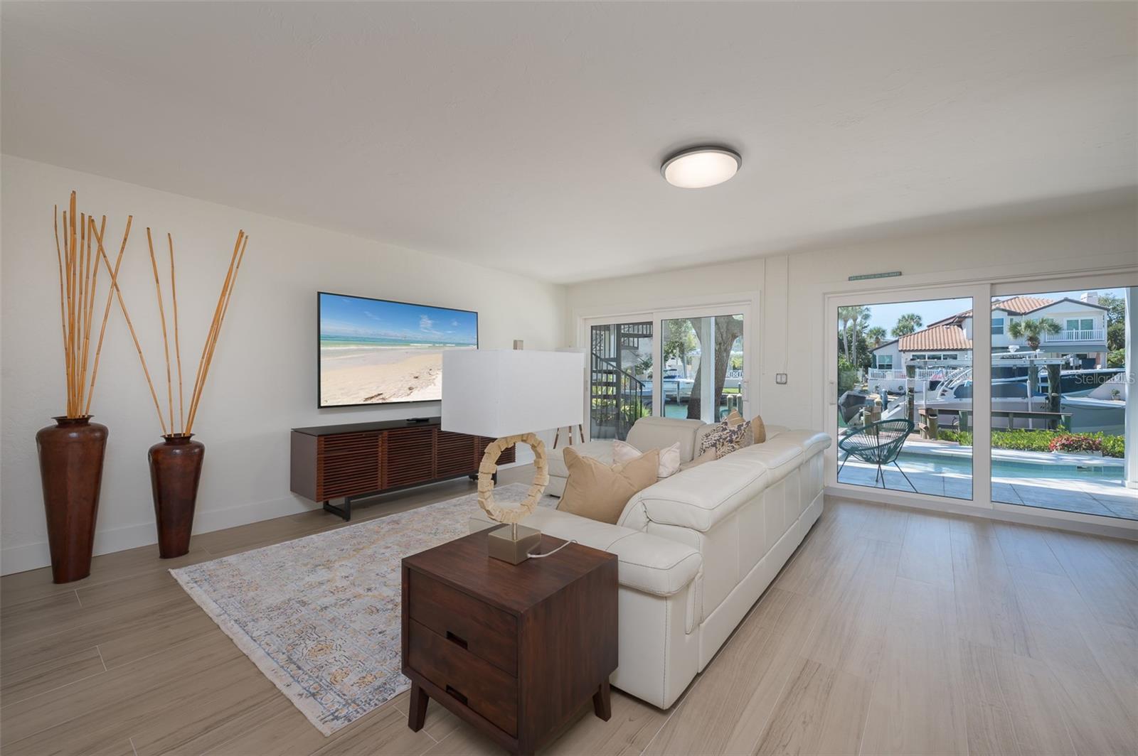 Image 32 of 84 For 4938 Commonwealth Drive