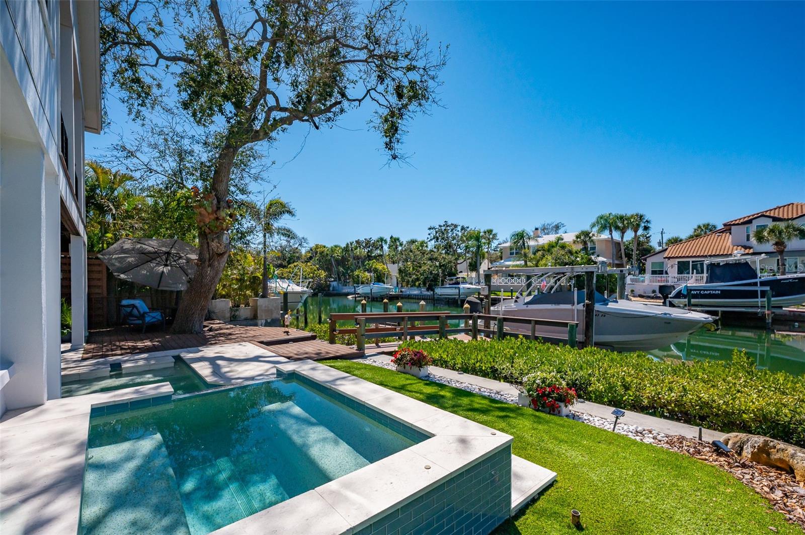 Image 45 of 84 For 4938 Commonwealth Drive