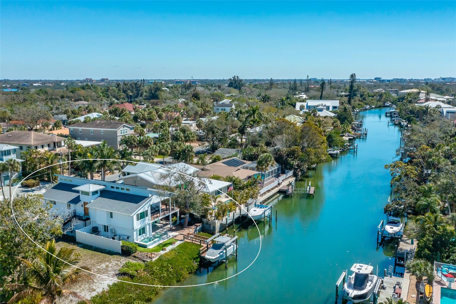 Image 49 of 84 For 4938 Commonwealth Drive